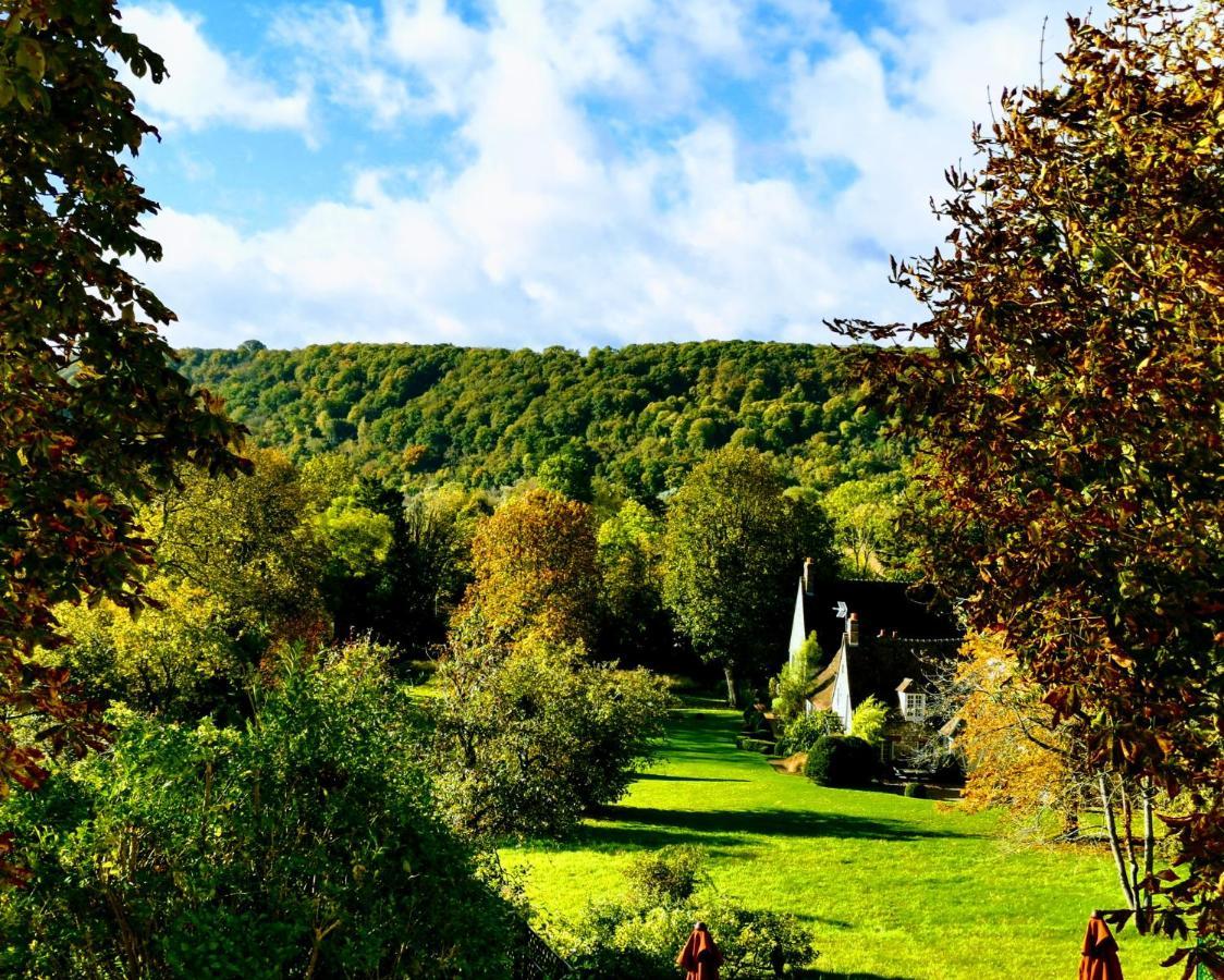 Le Coin Des Artistes Bed & Breakfast Giverny Exterior photo